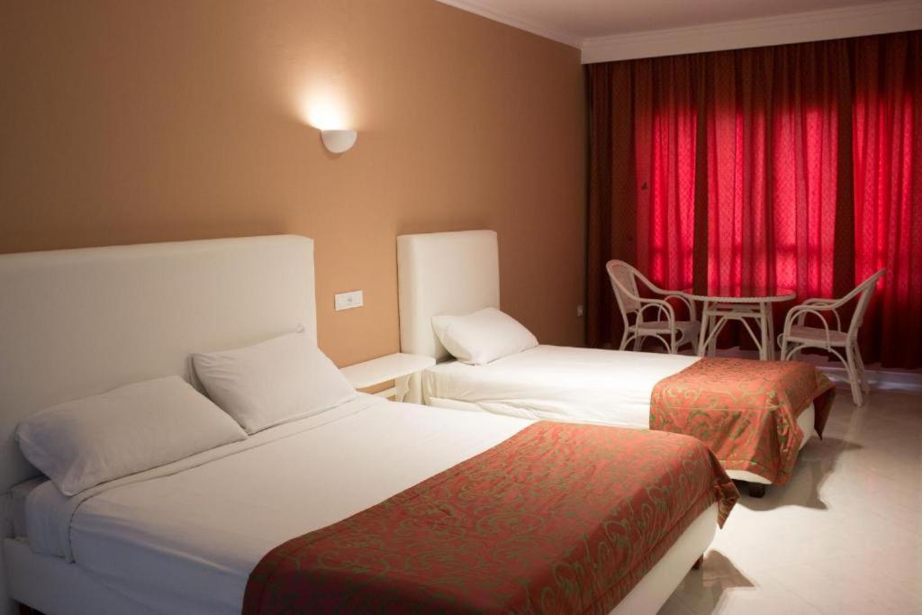 Hotel Azayla Asilah Buitenkant foto